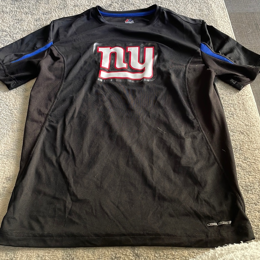 NY giants t-shirt